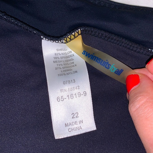 ADORABLE Polka Dot Bikini!!! - Picture 3 of 12